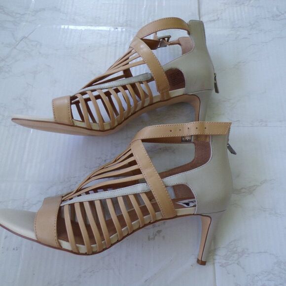 Calvin Klein cage heels 9 - Picture 7 of 12